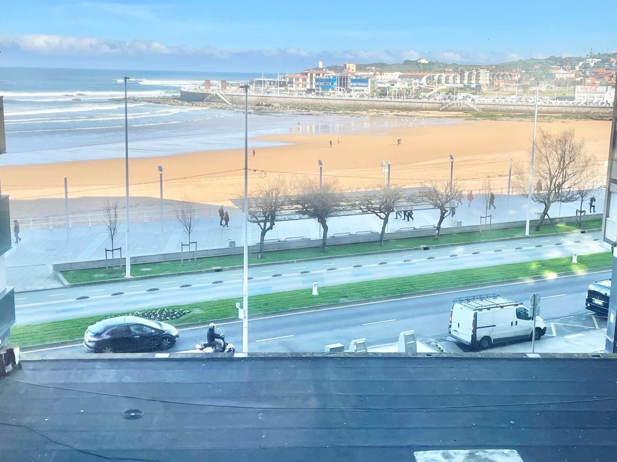 Apartamento San Lorenzo Playa. Vistas Al Mar. Хіхон Екстер'єр фото