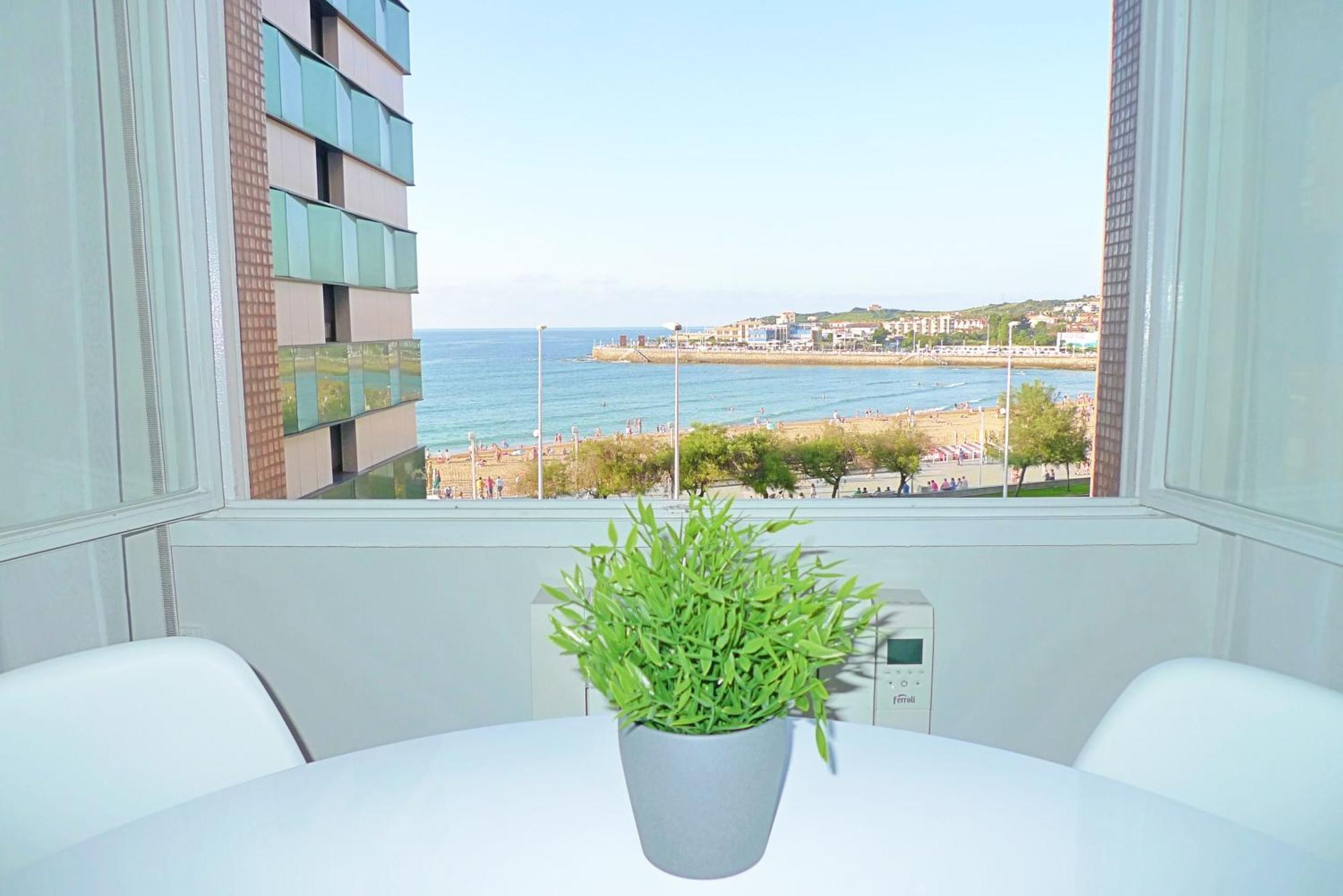 Apartamento San Lorenzo Playa. Vistas Al Mar. Хіхон Екстер'єр фото